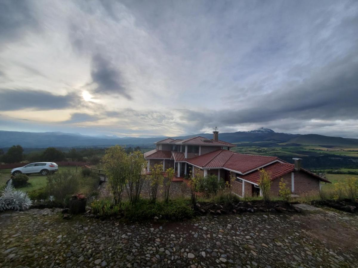 Balcon Al Cotopaxi Hosteria Sangolqui Bagian luar foto