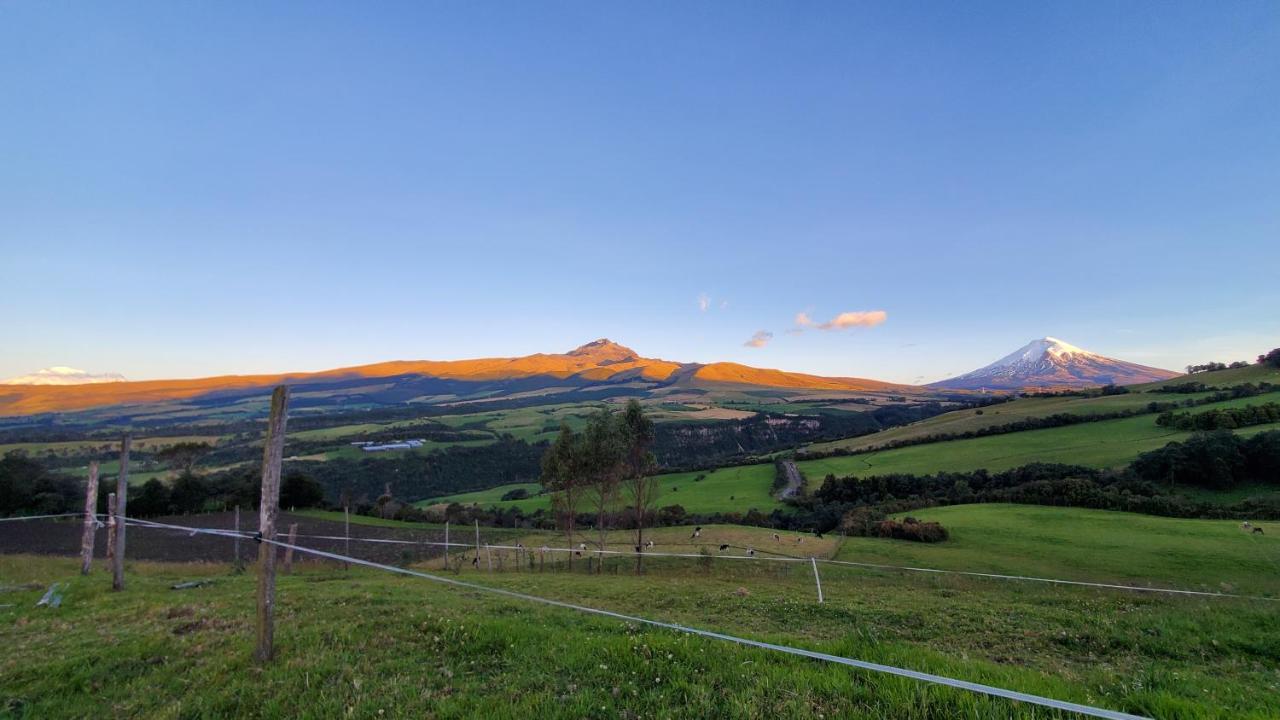 Balcon Al Cotopaxi Hosteria Sangolqui Bagian luar foto