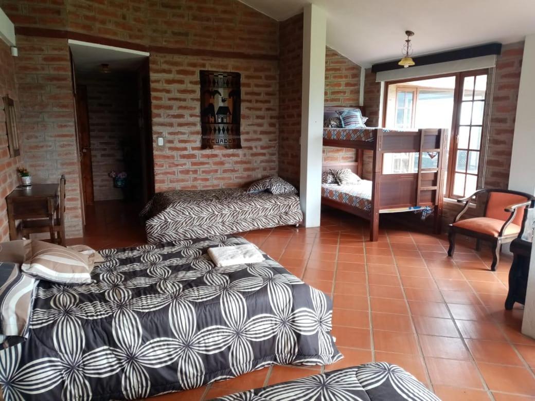 Balcon Al Cotopaxi Hosteria Sangolqui Bagian luar foto