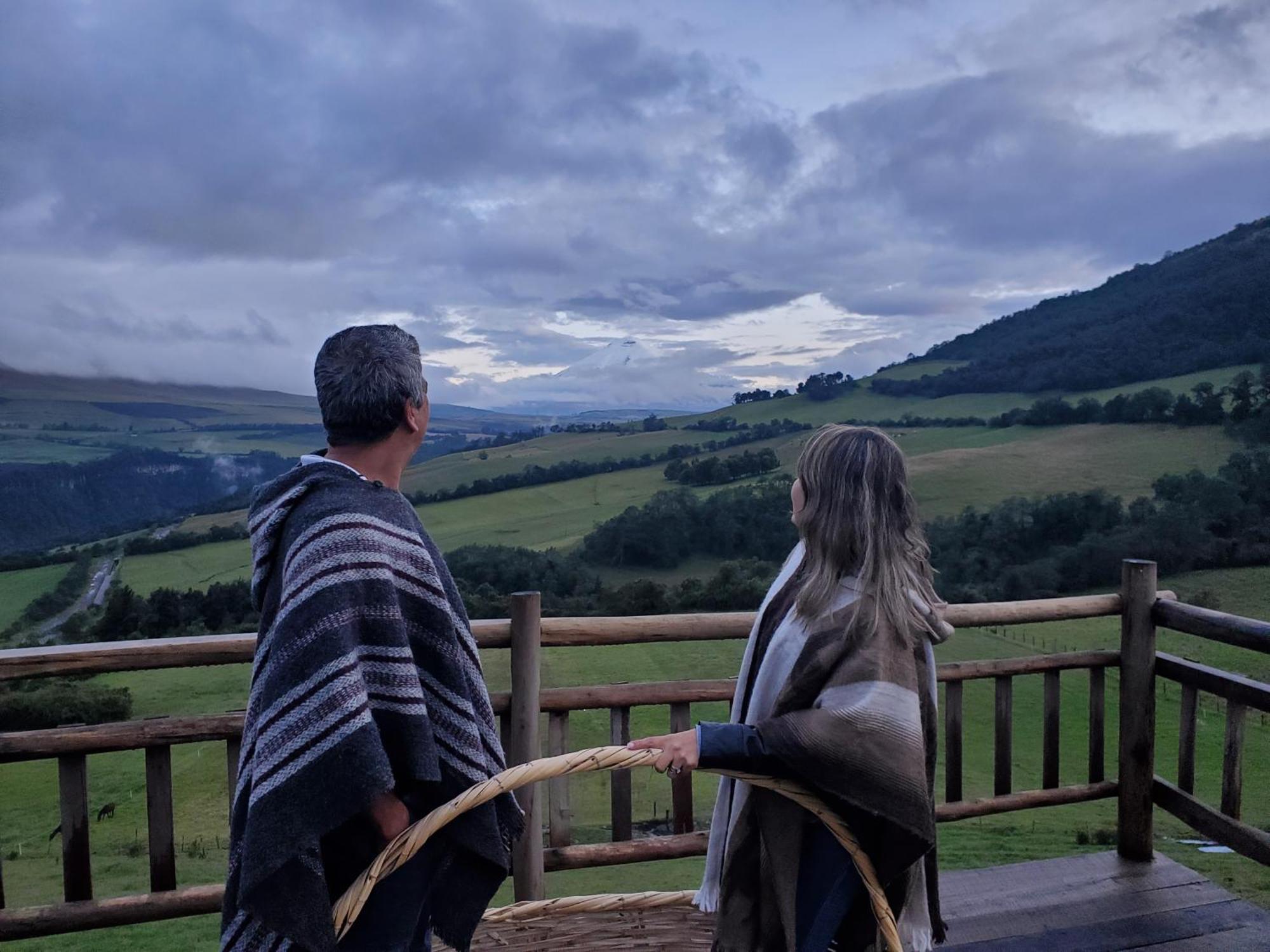 Balcon Al Cotopaxi Hosteria Sangolqui Bagian luar foto