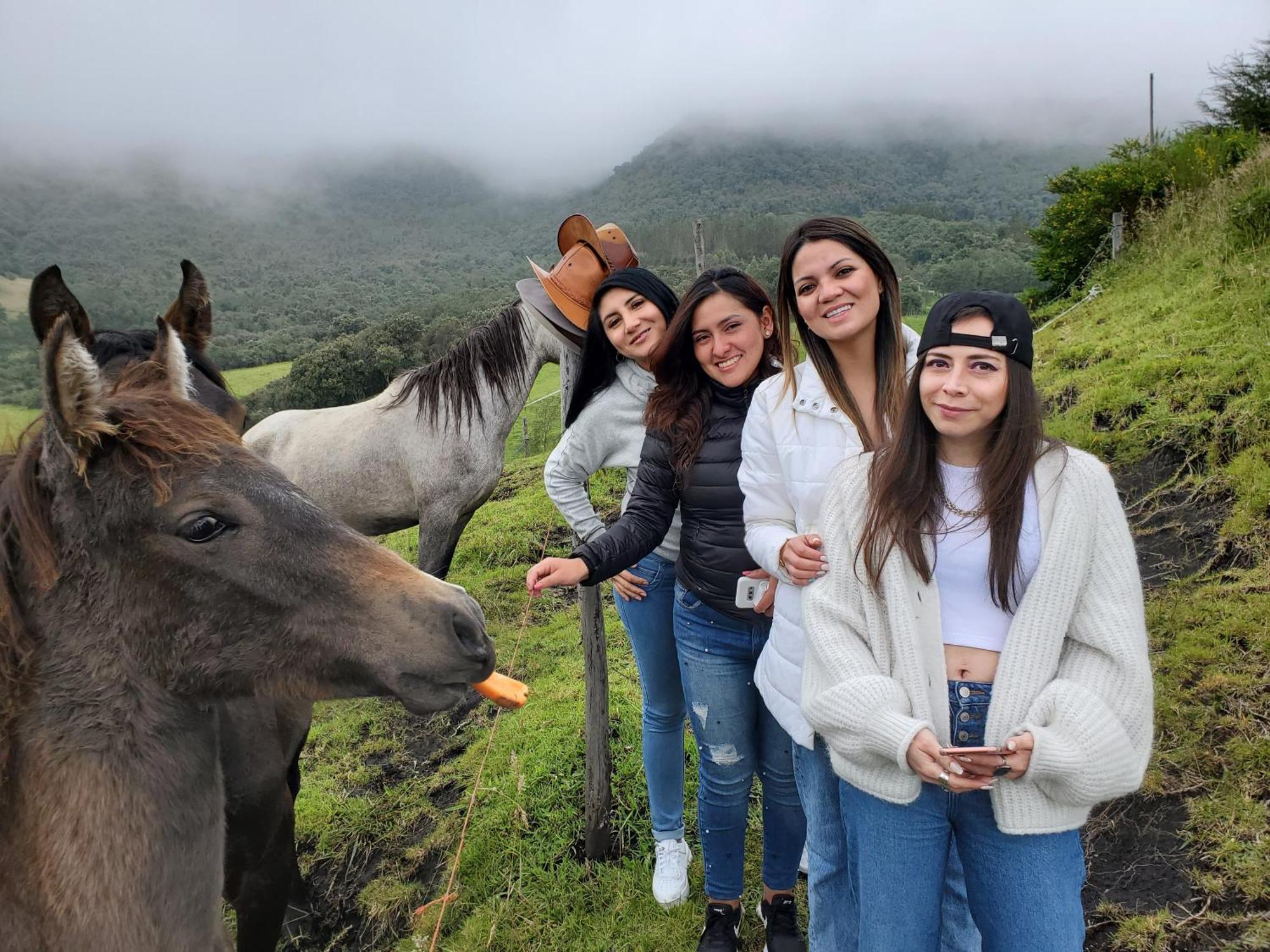 Balcon Al Cotopaxi Hosteria Sangolqui Bagian luar foto